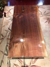 Load image into Gallery viewer, Walnut coffee table