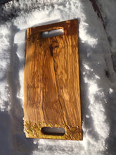 Load image into Gallery viewer, T.rex x classic olive serving board