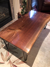 Load image into Gallery viewer, Walnut coffee table