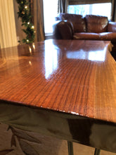 Load image into Gallery viewer, Walnut coffee table