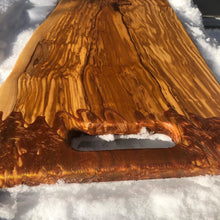Load image into Gallery viewer, T.rex x classic olive serving board