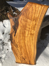 Load image into Gallery viewer, Unique Olive Wood Board