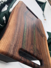 Load image into Gallery viewer, Classic walnut board with 3xcolor changing epoxy